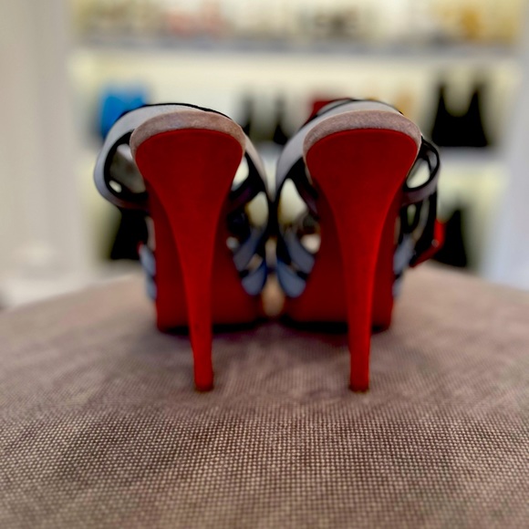 Louboutin strappy platform sandals - Picture 2 of 4